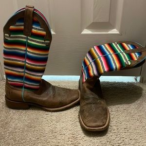 Sarape top boots